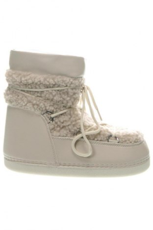 Дамски боти Unbranded, Размер 36, Цвят Бежов, Цена 91,20 лв.