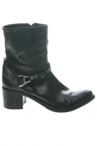 Dámské boty  Unbranded, Velikost 38, Barva Černá, Cena  1 279,00 Kč