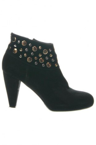 Botine de damă Unbranded, Mărime 40, Culoare Negru, Preț 240,01 Lei