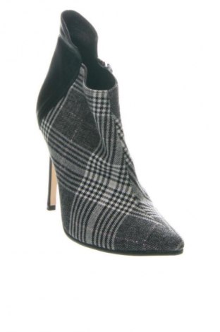 Botine de damă Unbranded, Mărime 36, Culoare Multicolor, Preț 107,99 Lei