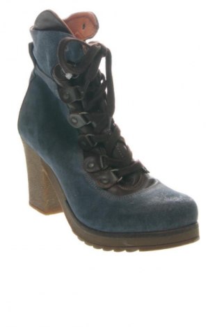 Дамски боти Unbranded, Размер 41, Цвят Многоцветен, Цена 74,99 лв.