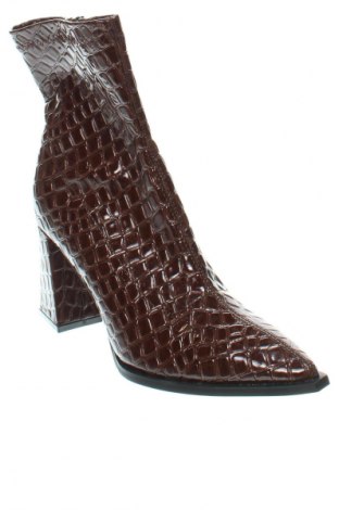 Botine de damă Unbranded, Mărime 40, Culoare Maro, Preț 165,79 Lei
