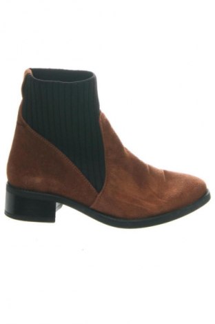 Botine de damă Unisa, Mărime 37, Culoare Multicolor, Preț 446,99 Lei
