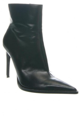 Botine de damă Zara, Mărime 39, Culoare Negru, Preț 154,14 Lei