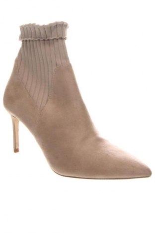 Botine de damă Zara, Mărime 40, Culoare Bej, Preț 70,99 Lei