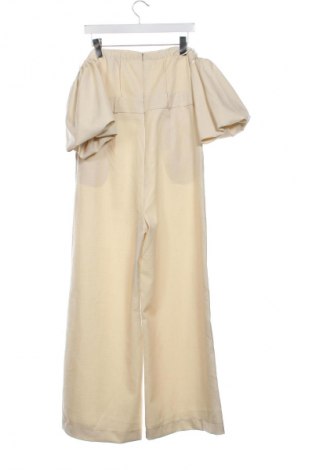 Дамски дълъг гащеризон Unbranded, Размер M, Цвят Бежов, Цена 48,00 лв.