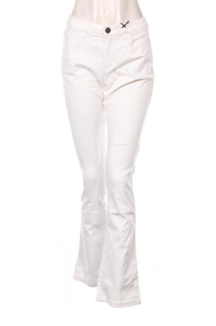Dámske džínsy  Arizona, Veľkosť M, Farba Biela, Cena  27,95 €