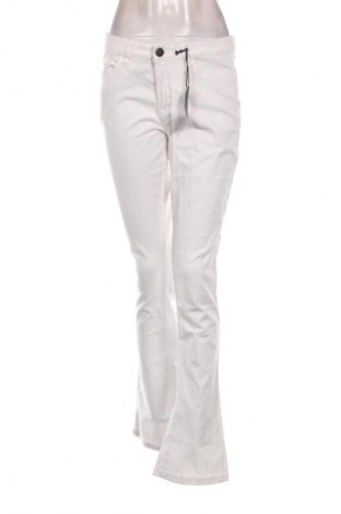 Damen Jeans Arizona, Größe M, Farbe Weiß, Preis € 30,99