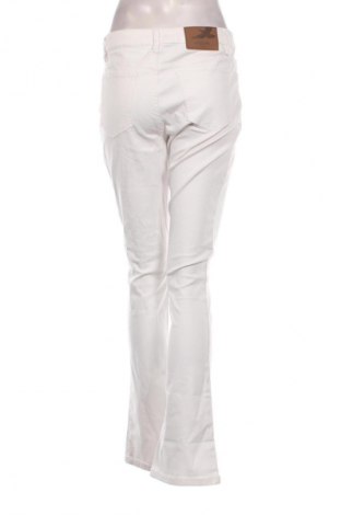 Damen Jeans Arizona, Größe M, Farbe Weiß, Preis € 30,99