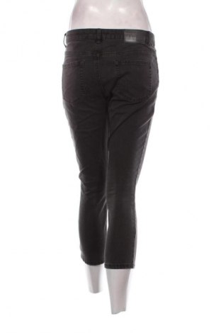 Dámske džínsy  Arizona, Veľkosť M, Farba Sivá, Cena  27,95 €