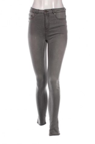Дамски дънки Arizona, Размер S, Цвят Сив, Цена 46,99 лв.