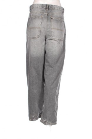 Női farmernadrág Bershka, Méret L, Szín Fekete, Ár 5 865 Ft