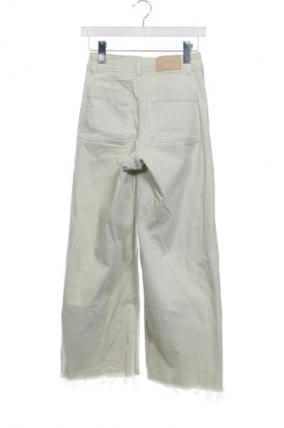 Dámske džínsy  Bershka, Veľkosť XS, Farba Zelená, Cena  14,95 €