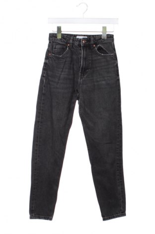 Női farmernadrág Bershka, Méret XS, Szín Fekete, Ár 5 800 Ft