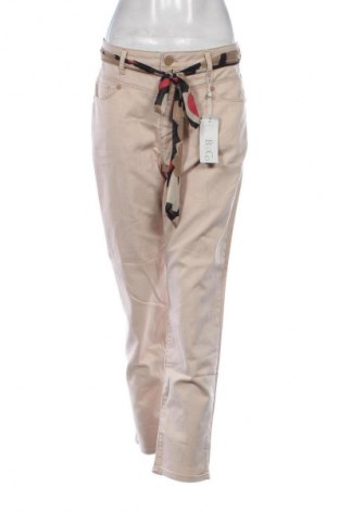 Blugi de femei Betty & Co, Mărime M, Culoare Bej, Preț 399,99 Lei