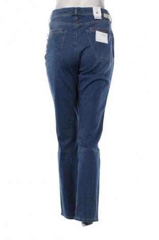 Дамски дънки Brax, Размер L, Цвят Син, Цена 174,99 лв.