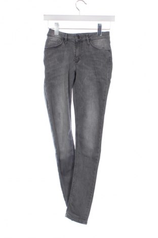 Damen Jeans Cross, Größe XS, Farbe Grau, Preis € 15,39