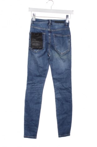 Дамски дънки Decjuba, Размер XXS, Цвят Син, Цена 42,99 лв.