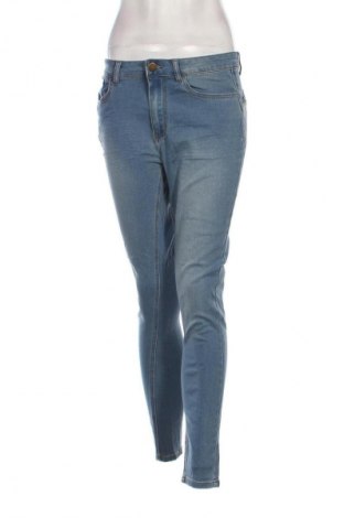Damskie jeansy Fashion nova, Rozmiar M, Kolor Niebieski, Cena 81,99 zł