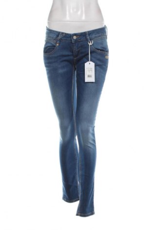 Dámské džíny  Gang, Velikost M, Barva Modrá, Cena  2 129,00 Kč