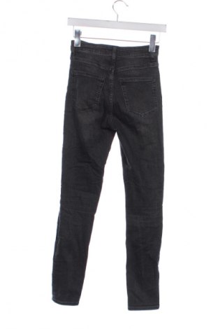 Γυναικείο Τζίν H&M, Μέγεθος XS, Χρώμα Γκρί, Τιμή 11,99 €