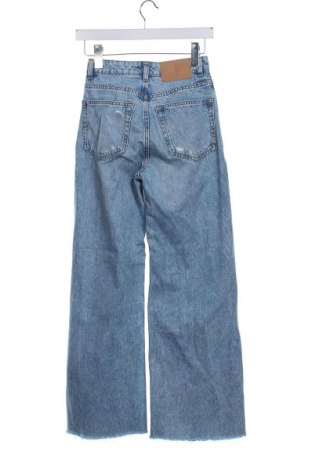 Дамски дънки H&M Divided, Размер XXS, Цвят Син, Цена 19,99 лв.