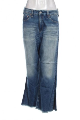 Дамски дънки Herrlicher, Размер XL, Цвят Син, Цена 174,99 лв.