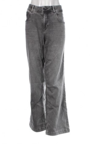 Női farmernadrág Herrlicher, Méret XL, Szín Szürke, Ár 31 859 Ft