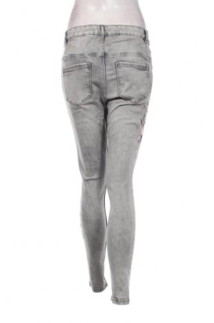 Damen Jeans House, Größe L, Farbe Grau, Preis 6,99 €