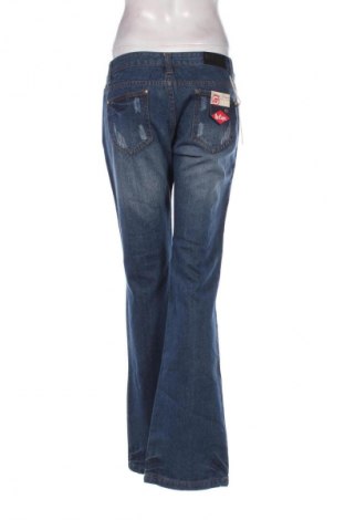 Дамски дънки Lee Cooper, Размер L, Цвят Син, Цена 93,84 лв.