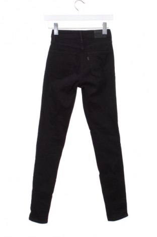 Dámske džínsy  Levi's, Veľkosť XXS, Farba Čierna, Cena  38,00 €