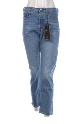Дамски дънки Levi's, Размер M, Цвят Син, Цена 172,99 лв.