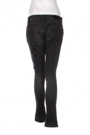 Дамски дънки Levi's, Размер L, Цвят Черен, Цена 74,29 лв.