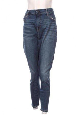 Дамски дънки Levi's, Размер XL, Цвят Син, Цена 75,99 лв.