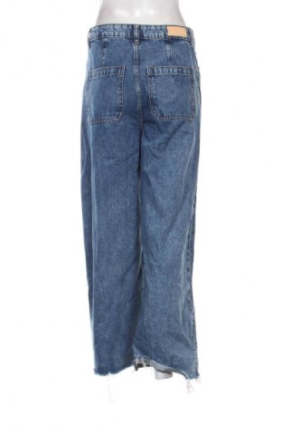 Дамски дънки Mango, Размер M, Цвят Син, Цена 23,99 лв.