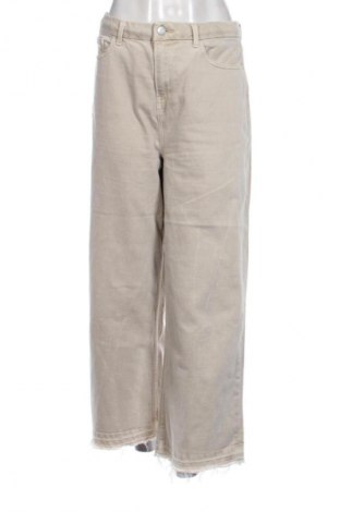 Дамски дънки Marks & Spencer, Размер L, Цвят Сив, Цена 17,99 лв.