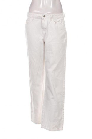 Damskie jeansy Noisy May, Rozmiar M, Kolor Biały, Cena 61,99 zł