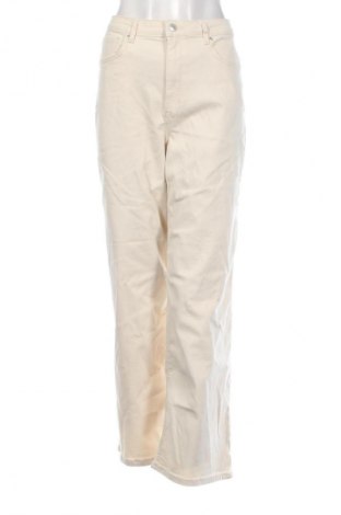 Дамски дънки ONLY, Размер XL, Цвят Екрю, Цена 77,99 лв.