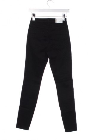 Dámske džínsy  ONLY, Veľkosť XS, Farba Čierna, Cena  37,95 €