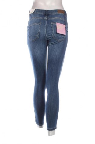 Дамски дънки ONLY, Размер S, Цвят Син, Цена 77,99 лв.