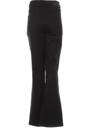 Dámske džínsy  Pieces, Veľkosť 3XL, Farba Čierna, Cena  11,95 €