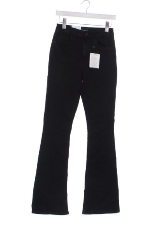 Blugi de femei Pieces, Mărime S, Culoare Negru, Preț 195,99 Lei
