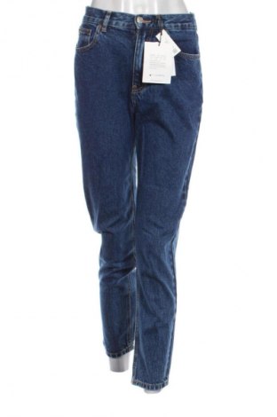 Дамски дънки Pull&Bear, Размер S, Цвят Син, Цена 46,00 лв.