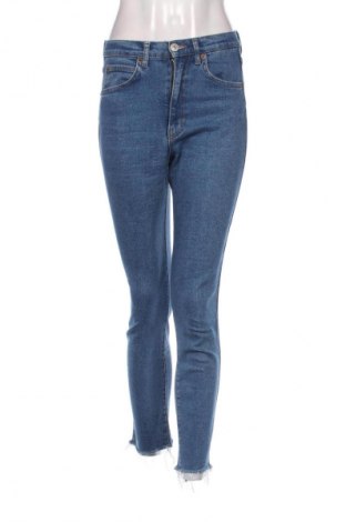 Damskie jeansy Pull&Bear, Rozmiar S, Kolor Niebieski, Cena 25,99 zł
