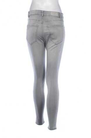 Damen Jeans Pull&Bear, Größe S, Farbe Grau, Preis € 8,99