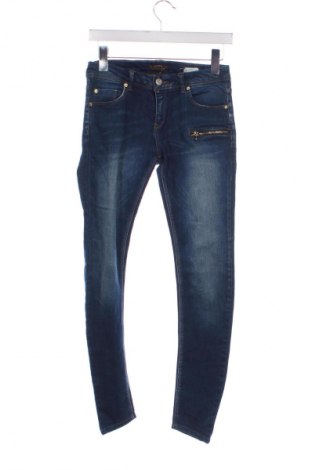 Damskie jeansy Pull&Bear, Rozmiar S, Kolor Niebieski, Cena 43,99 zł
