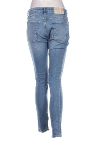 Дамски дънки Pull&Bear, Размер M, Цвят Син, Цена 29,00 лв.