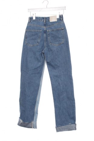 Dámské džíny  Pull&Bear, Velikost XS, Barva Modrá, Cena  367,00 Kč