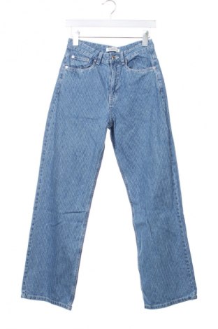 Dámské džíny  Pull&Bear, Velikost XS, Barva Vícebarevné, Cena  359,00 Kč