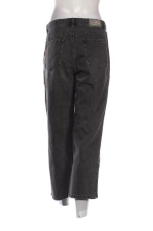 Dámské džíny  Pull&Bear, Velikost S, Barva Šedá, Cena  367,00 Kč